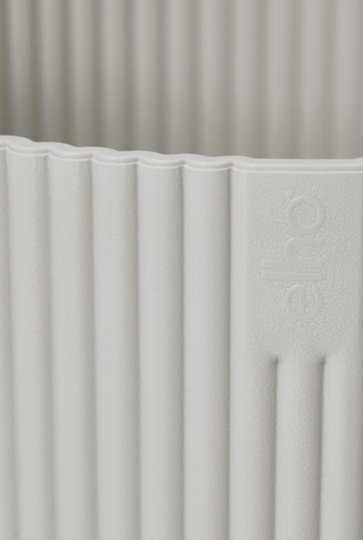 Elho witte plastic pot 2 4